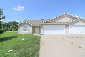featured image of 2725 N Brookglen Cir