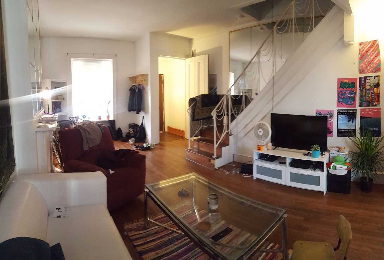 1613 Fontain St - Photo 5 of 27