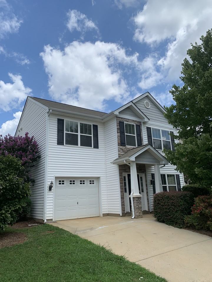 701 Blue Lake Dr #NA - Photo 2 of 23