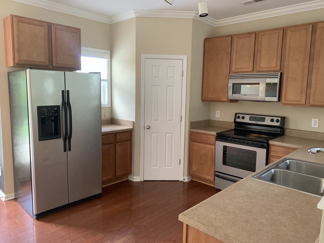 701 Blue Lake Dr #NA - Photo 6 of 23