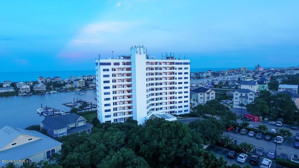 1080 Saint Joseph St - Photo 6 of 45