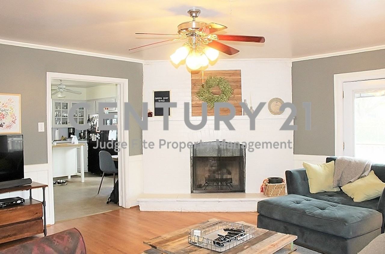 602 Ridgedale Dr - Photo 3 of 11