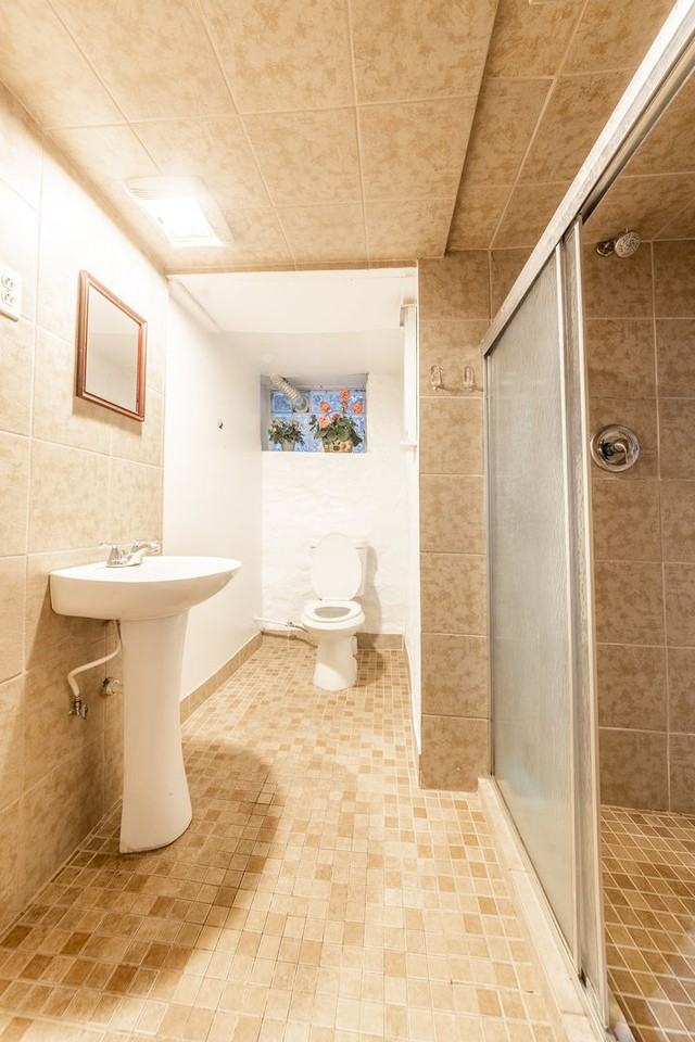 74 Beltzhoover Ave - Photo 7 of 34