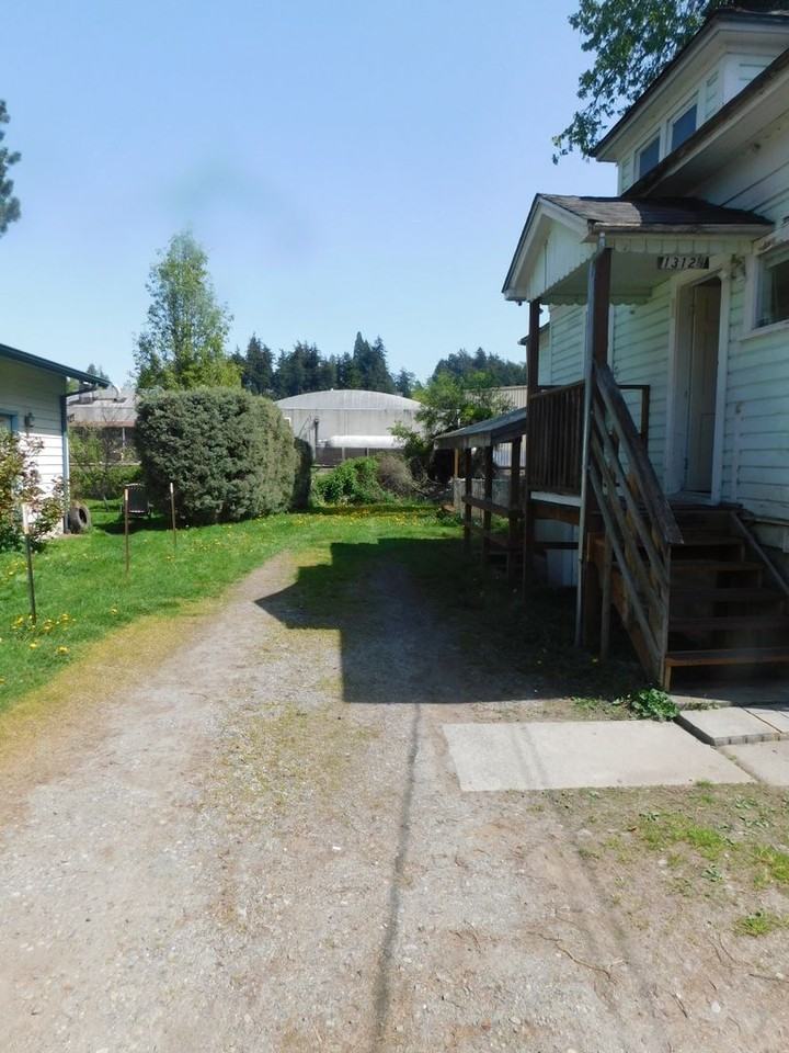 1312 1/2 S 3rd St - Photo 4 of 13