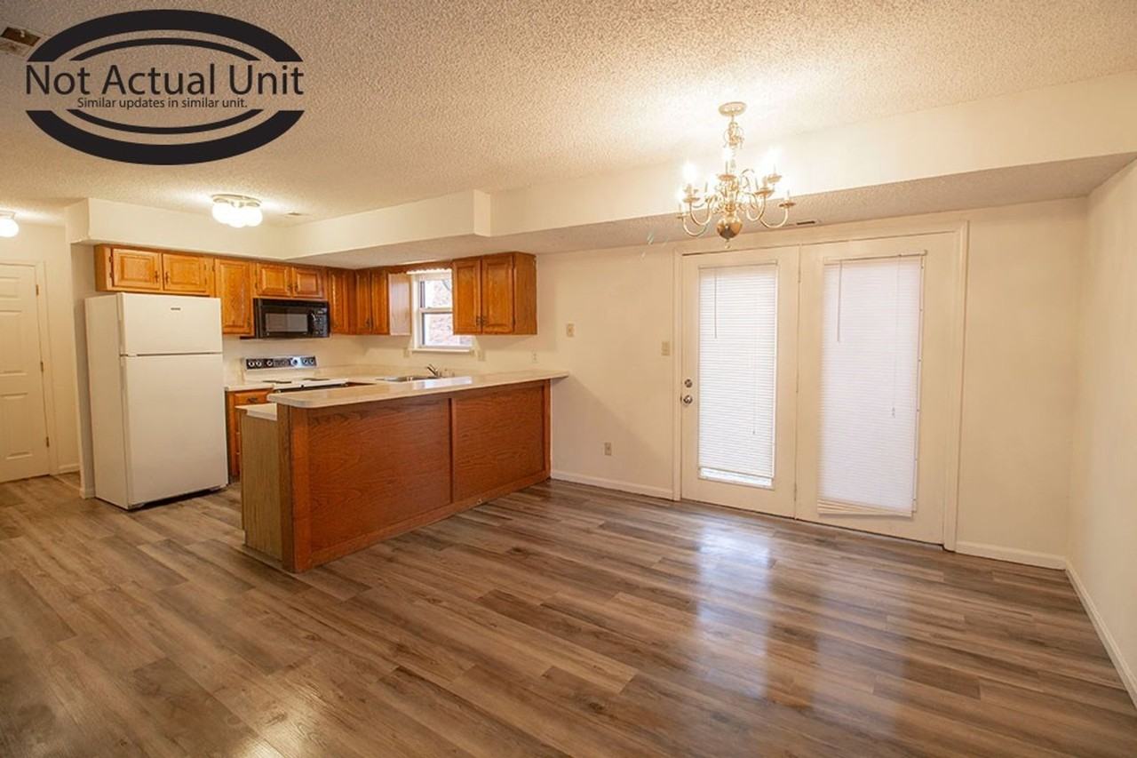 1914 Mirtle Grove Ct - Photo 5 of 31