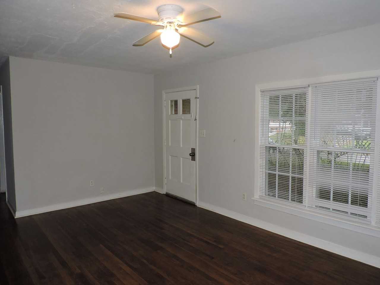 58 De Luna Dr - Photo 3 of 20