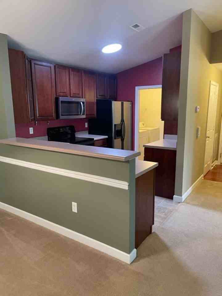 9877 Hyde Glen Ct - Photo 2 of 12