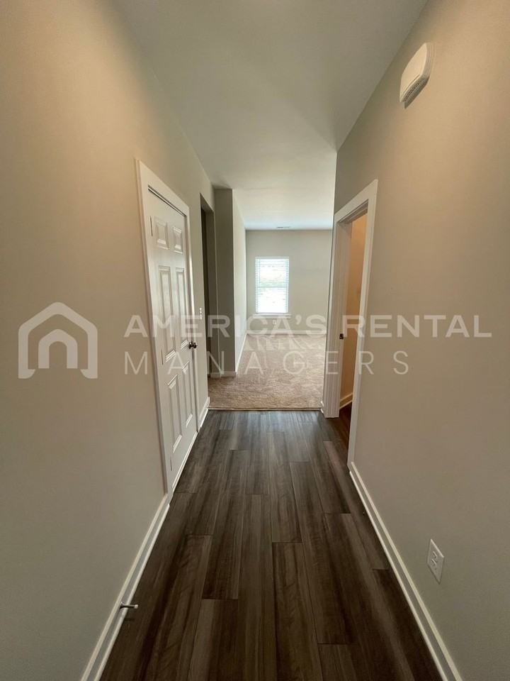 853 Bethel Church Rd - Photo 4 of 33