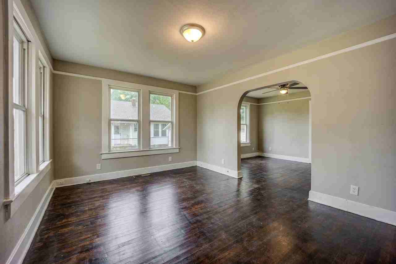 1811 N D St - Photo 3 of 17