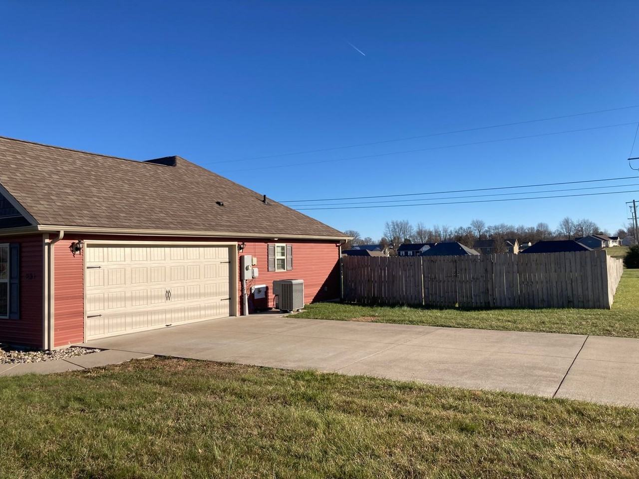 231 Harness Ct - Photo 3 of 50