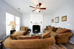 16100 Sunninghill Park Rd - Photo 1 of 1