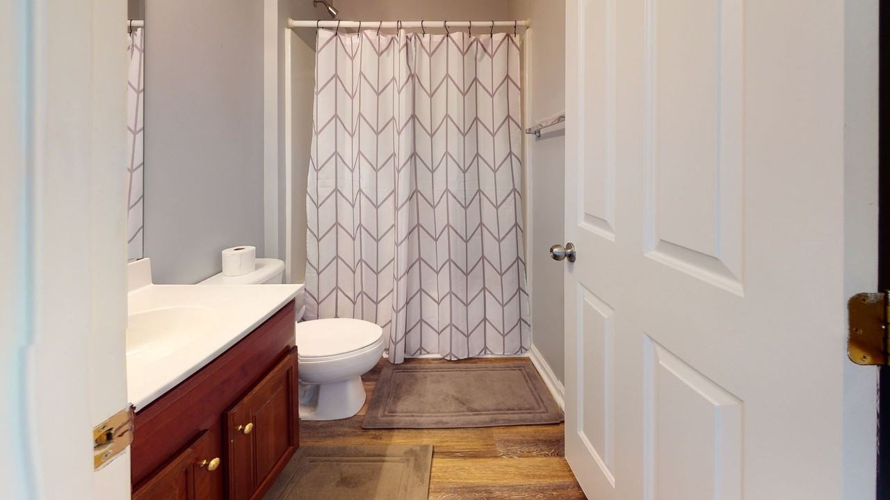 16100 Sunninghill Park Rd - Photo 4 of 19
