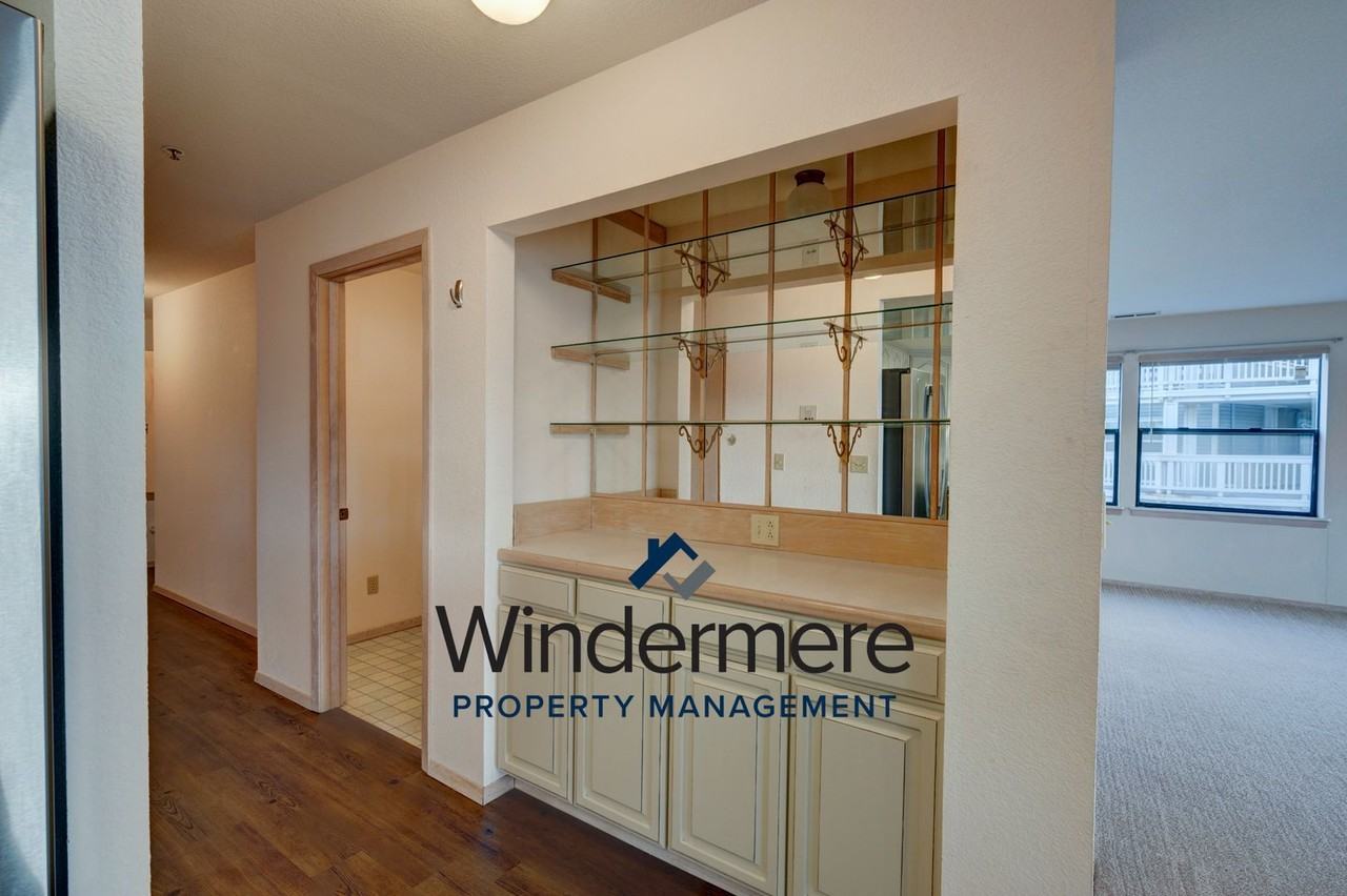 651 Se Bayshore Dr #C101 - Photo 5 of 28