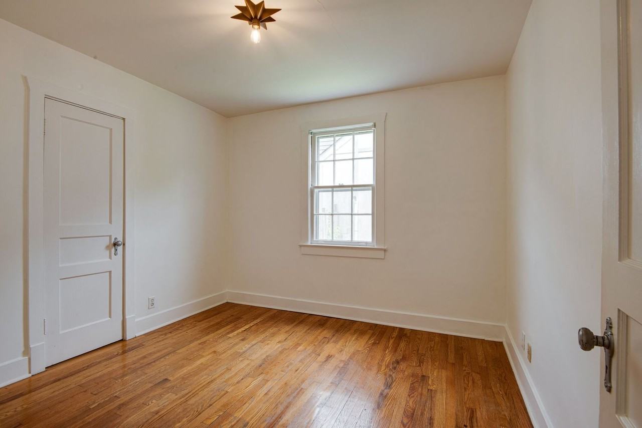 2716 Sharondale Ct - Photo 6 of 23