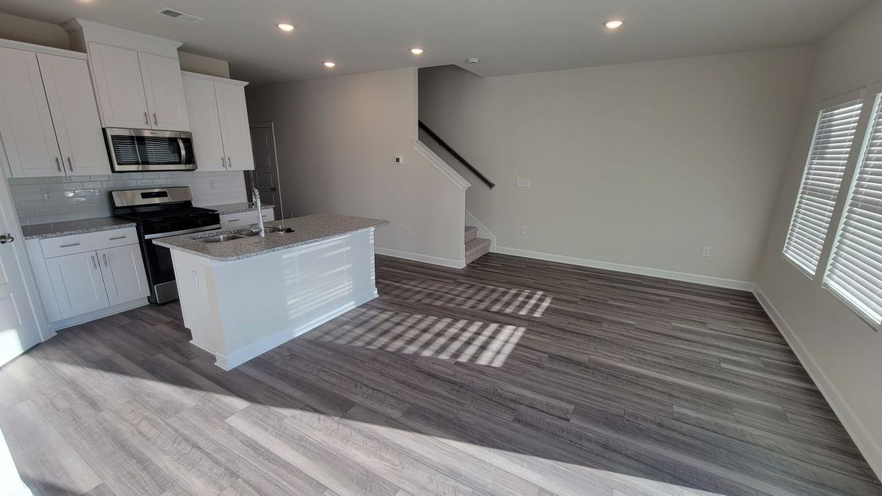 4 Rockshire Trl - Photo 5 of 15