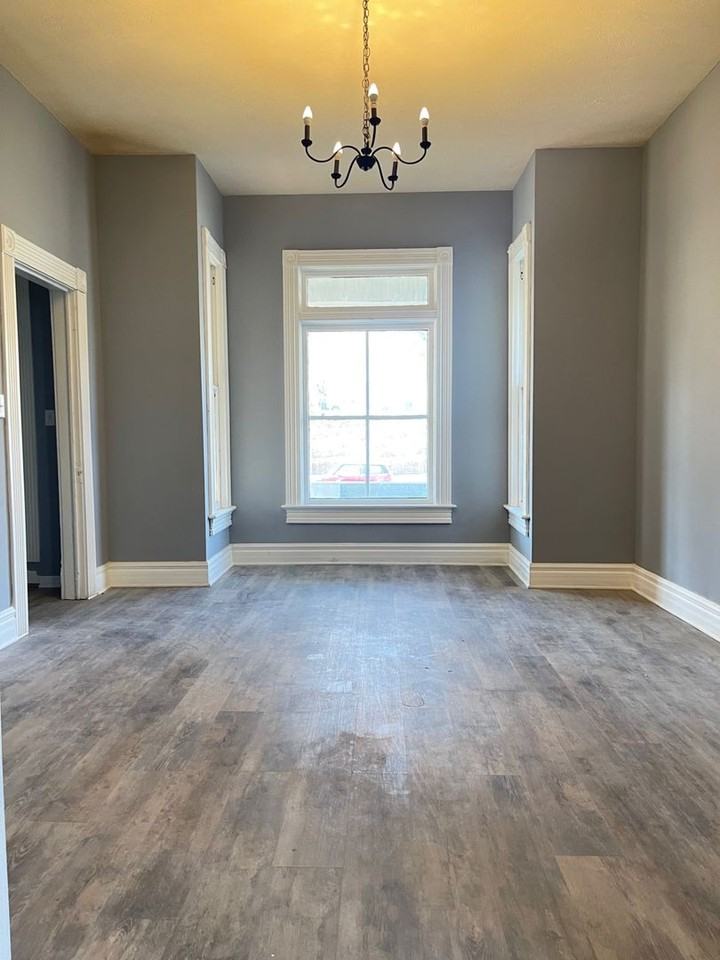 1923 S 15th St - Photo 2 of 14