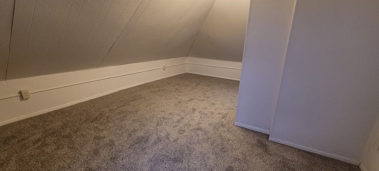 517 Wood Ave Se - Photo 7 of 8