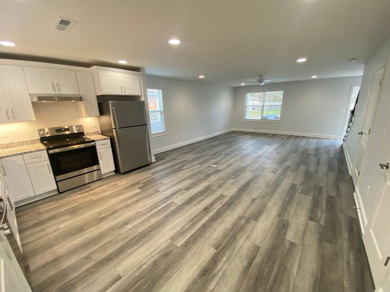 126 Richland Ave - Photo 2 of 20