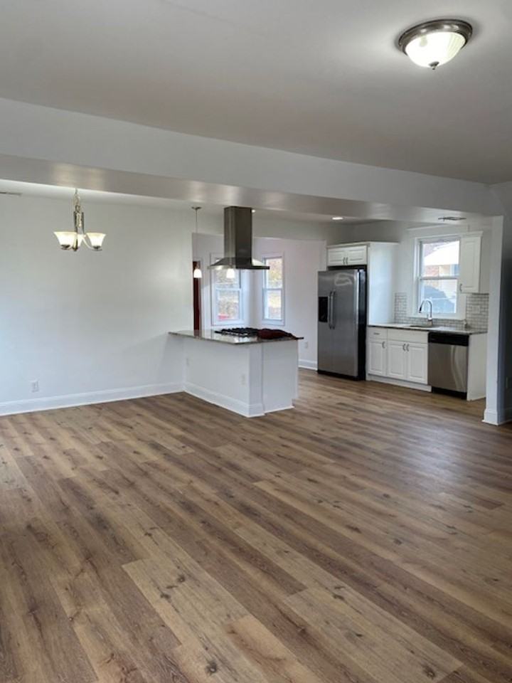 3108 Glendale Ave - Photo 5 of 29