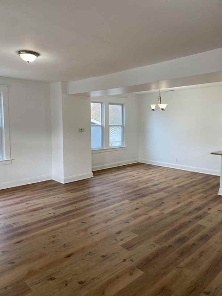 3108 Glendale Ave - Photo 6 of 29