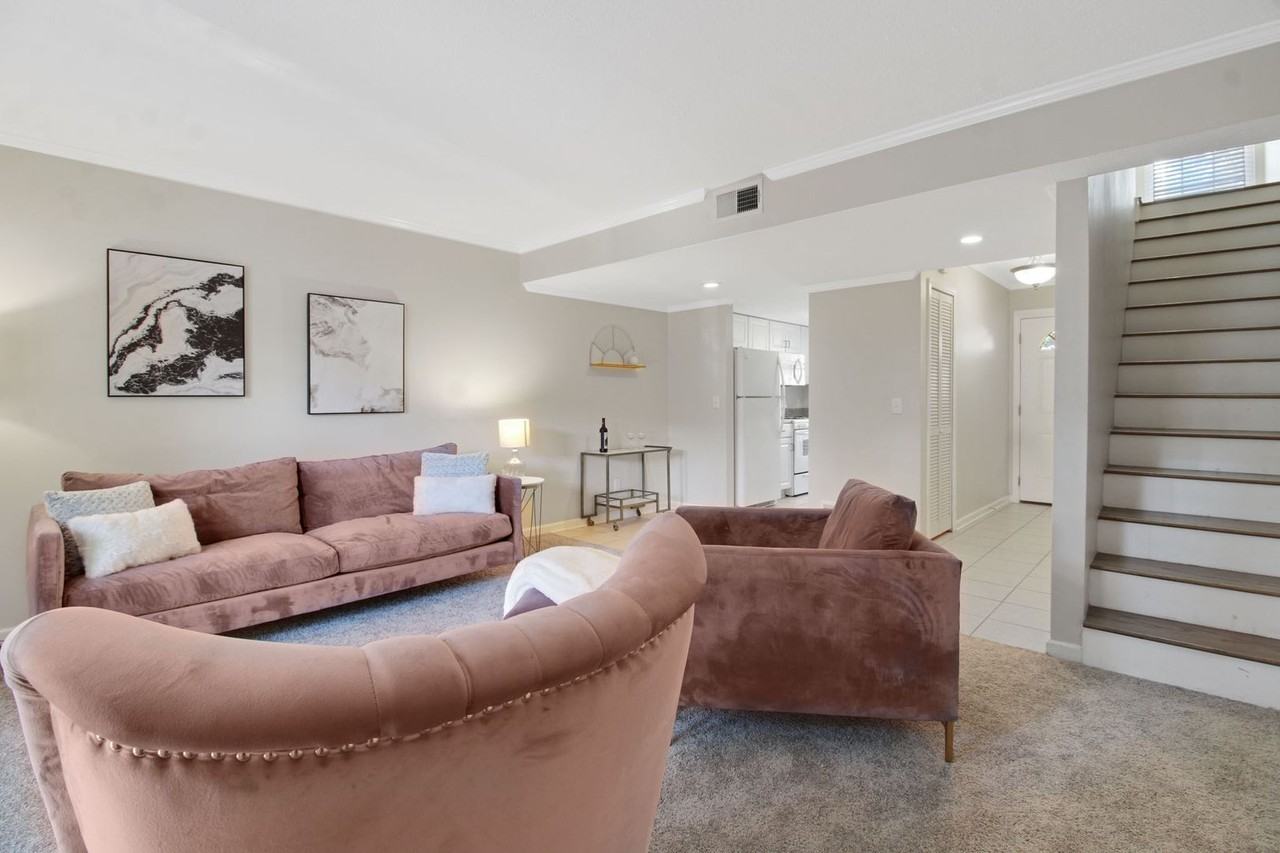 52 Knollwood Cir - Photo 5 of 20