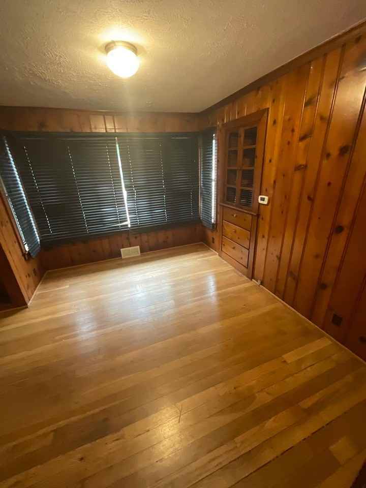 1217 N College Ave - Photo 7 of 23