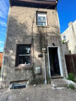 1071 Diamond St - Photo 1 of 1