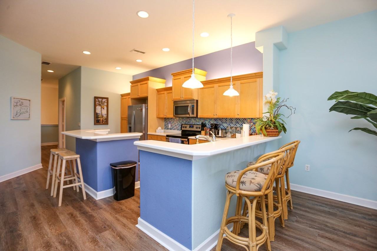 8565 Via Garibaldi Cir #203 - Photo 6 of 50