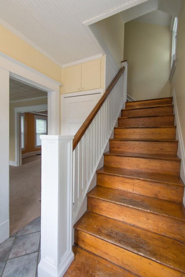 526 S Woodlawn Ave - Photo 5 of 23