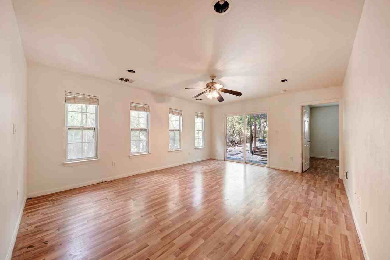 3106 King St - Photo 2 of 8