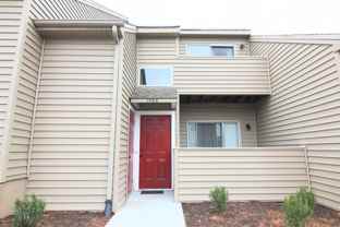 1466 Bradley Dr - Photo 1 of 1