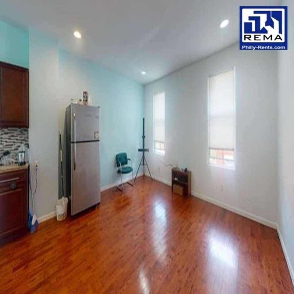 2237 N Sydenham St - Photo 5 of 43