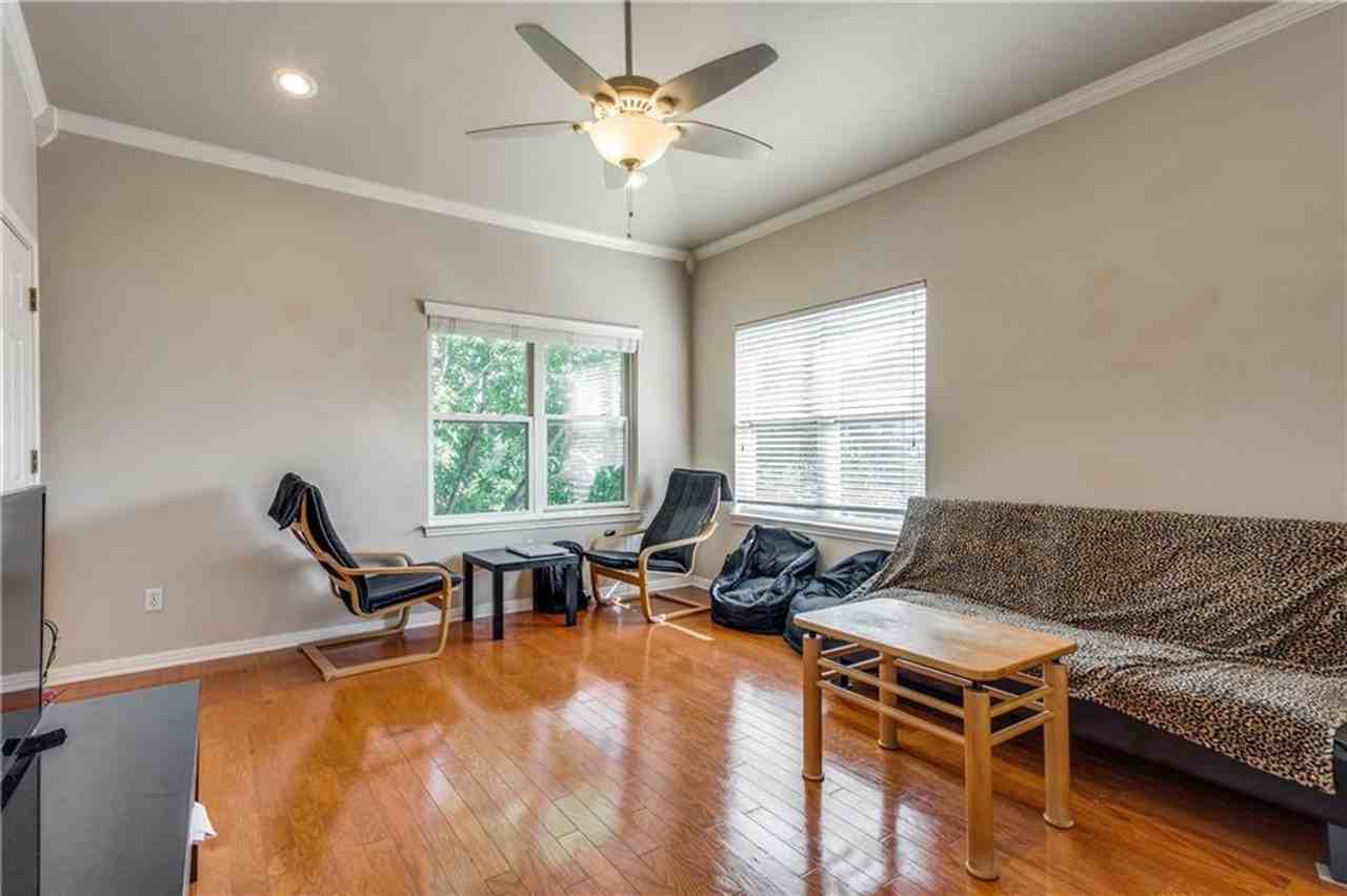 3011 Speedway #6 - Photo 4 of 11