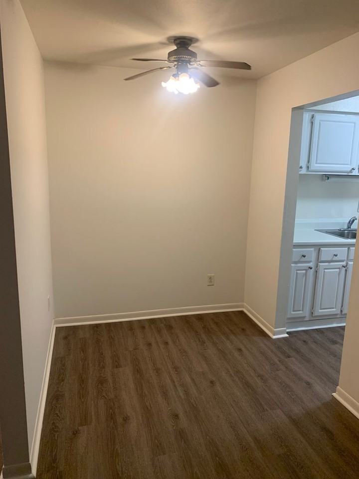 301 Orchard Trace Ln #4 - Photo 4 of 13