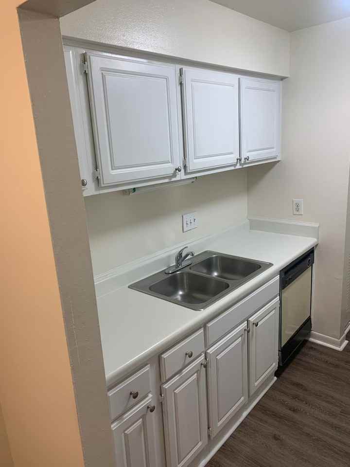 301 Orchard Trace Ln #4 - Photo 6 of 13