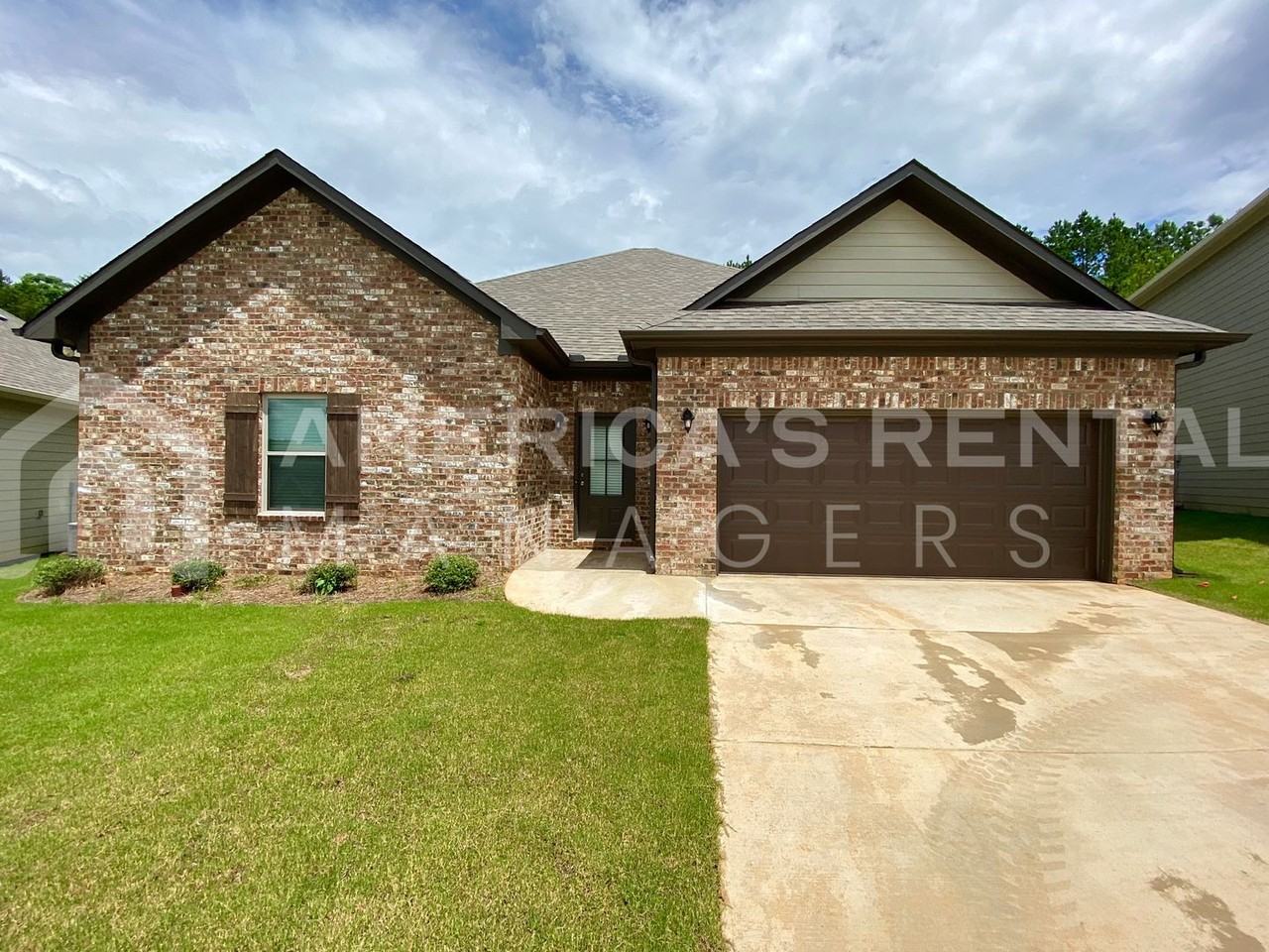 15567 Crimson Ridge Cir - Photo 2 of 14