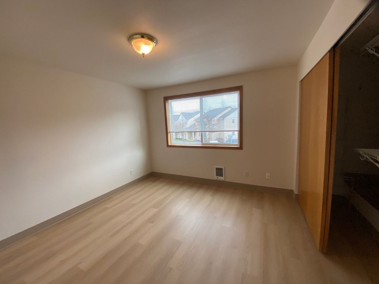 4257 Wintergreen Cir #103 - Photo 7 of 12