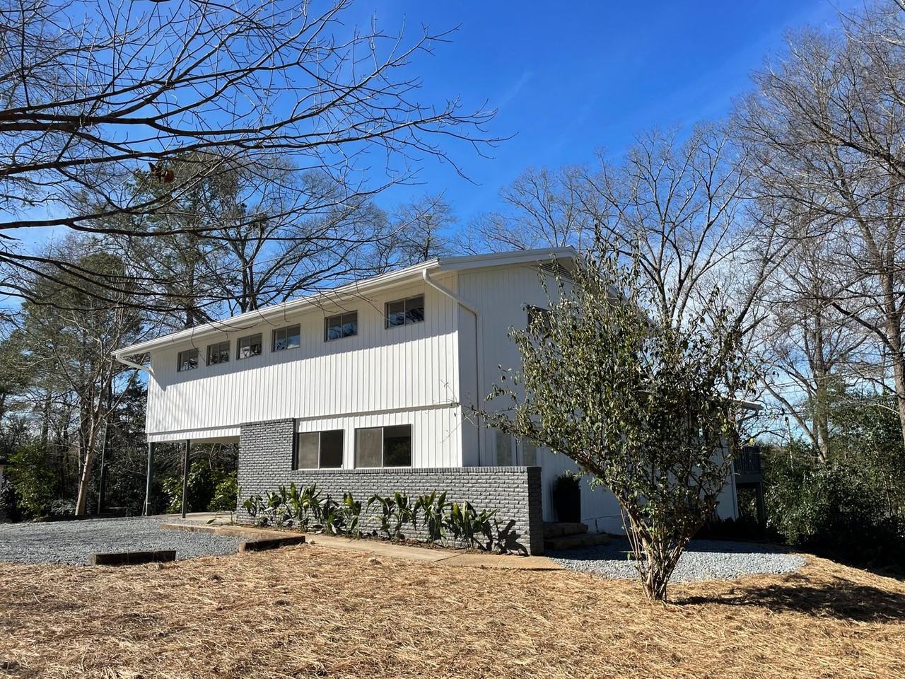 1602 27th Ave E - Photo 3 of 18