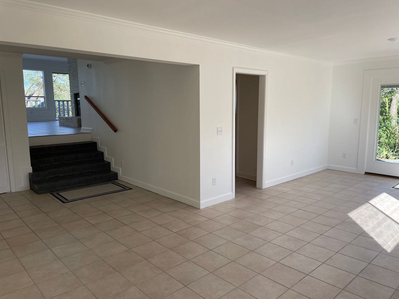 1602 27th Ave E - Photo 5 of 18