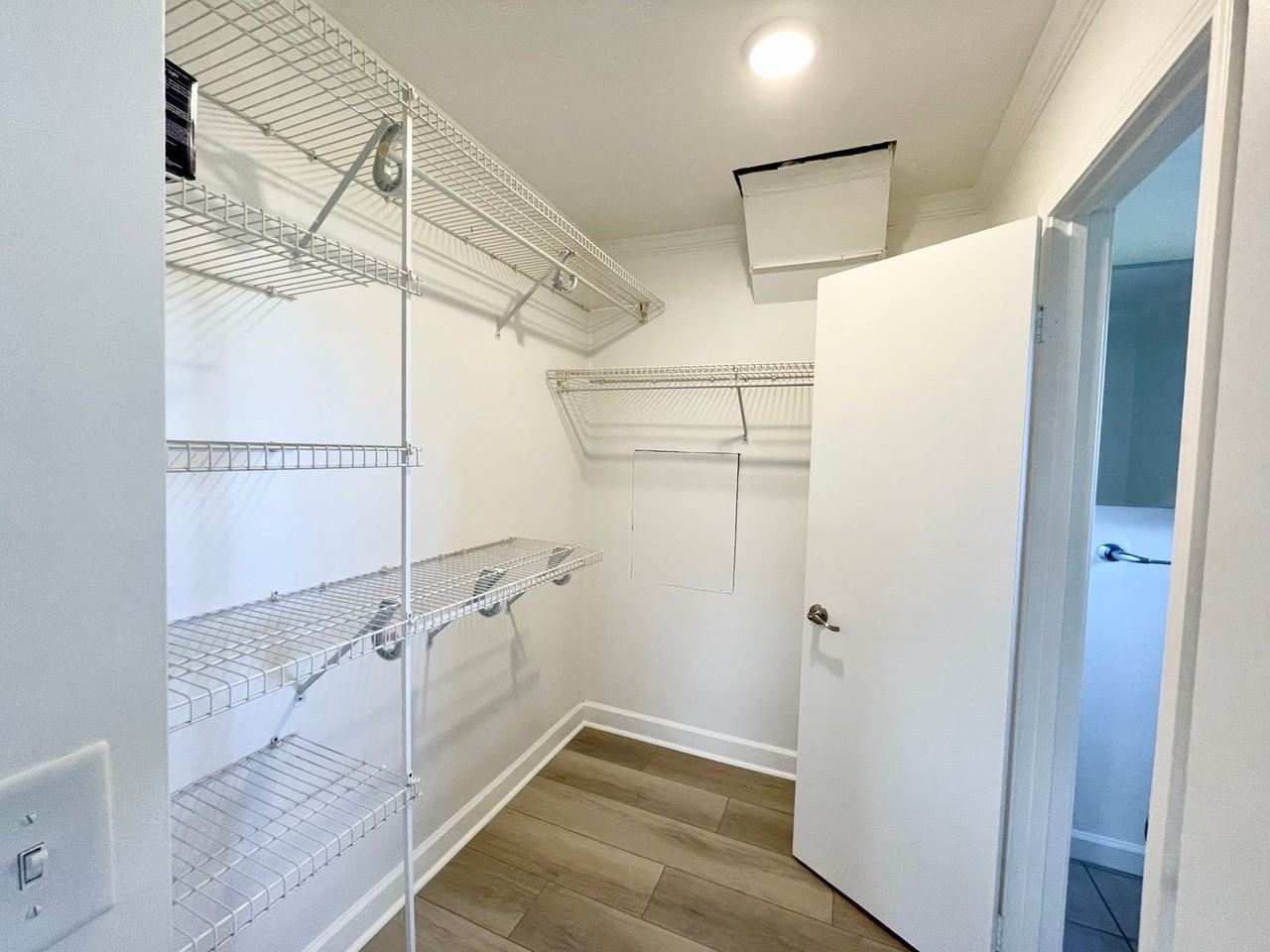 1602 27th Ave E - Photo 4 of 18