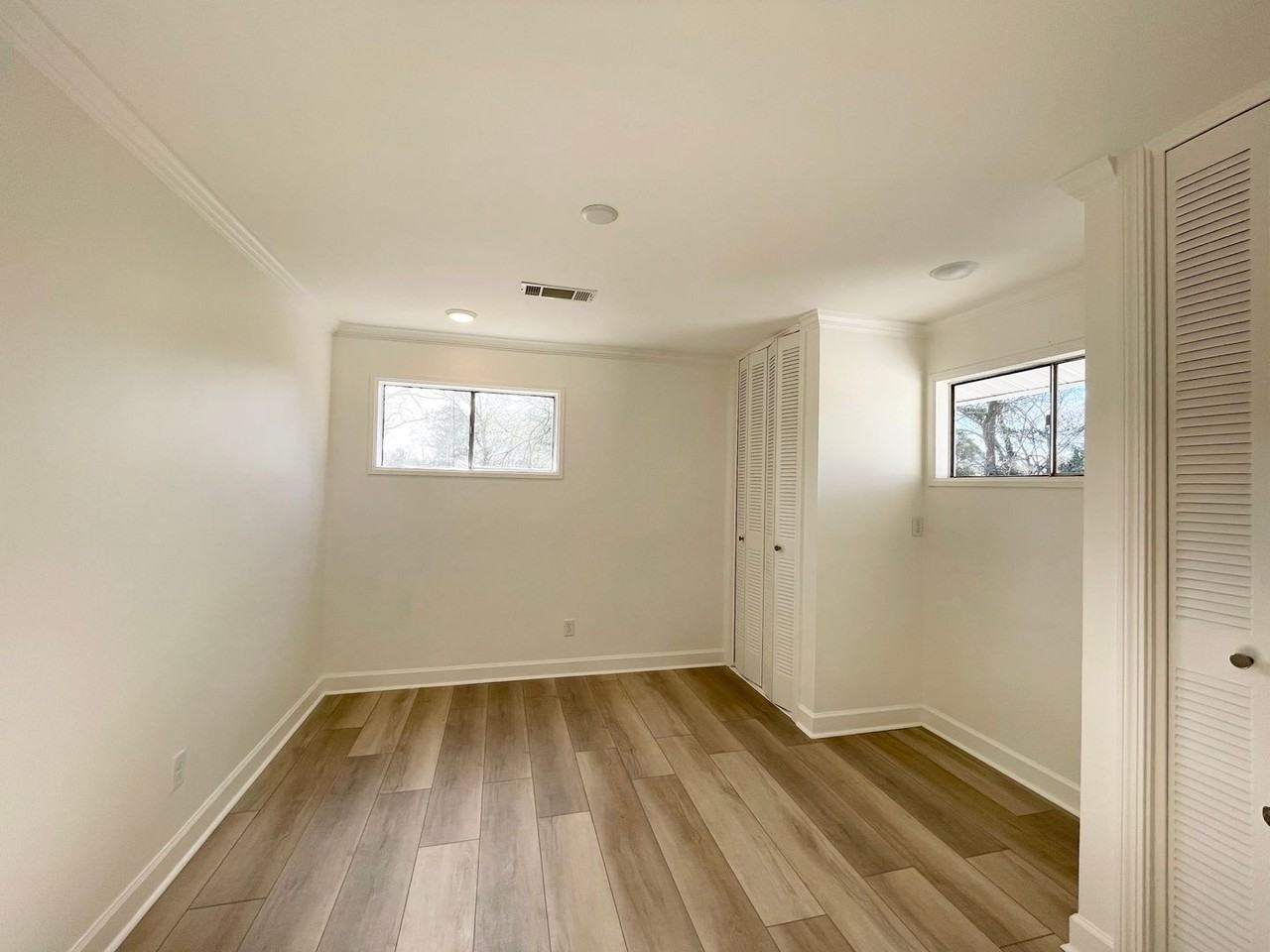 1602 27th Ave E - Photo 3 of 18