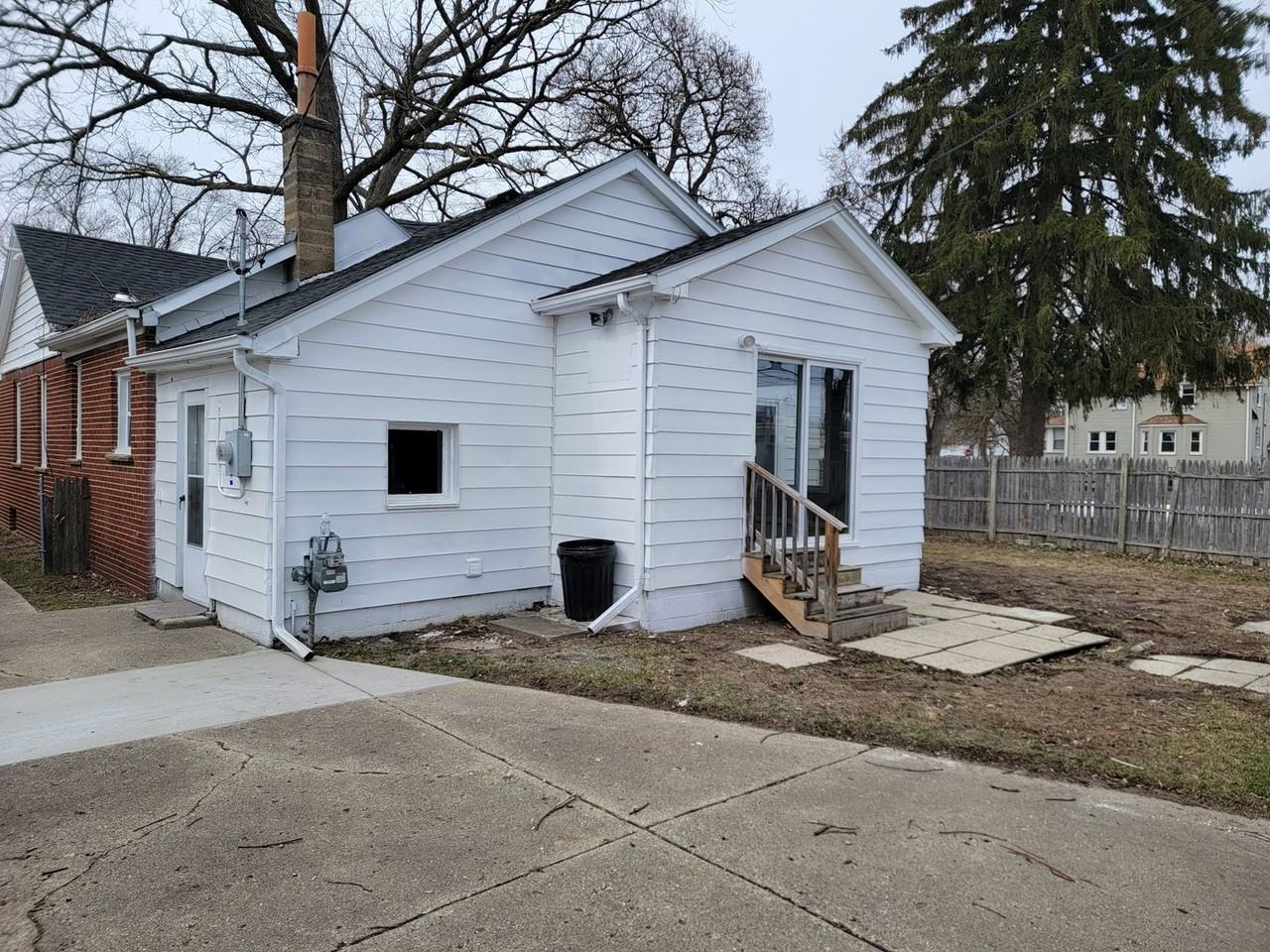 19174 Centralia - Photo 3 of 26