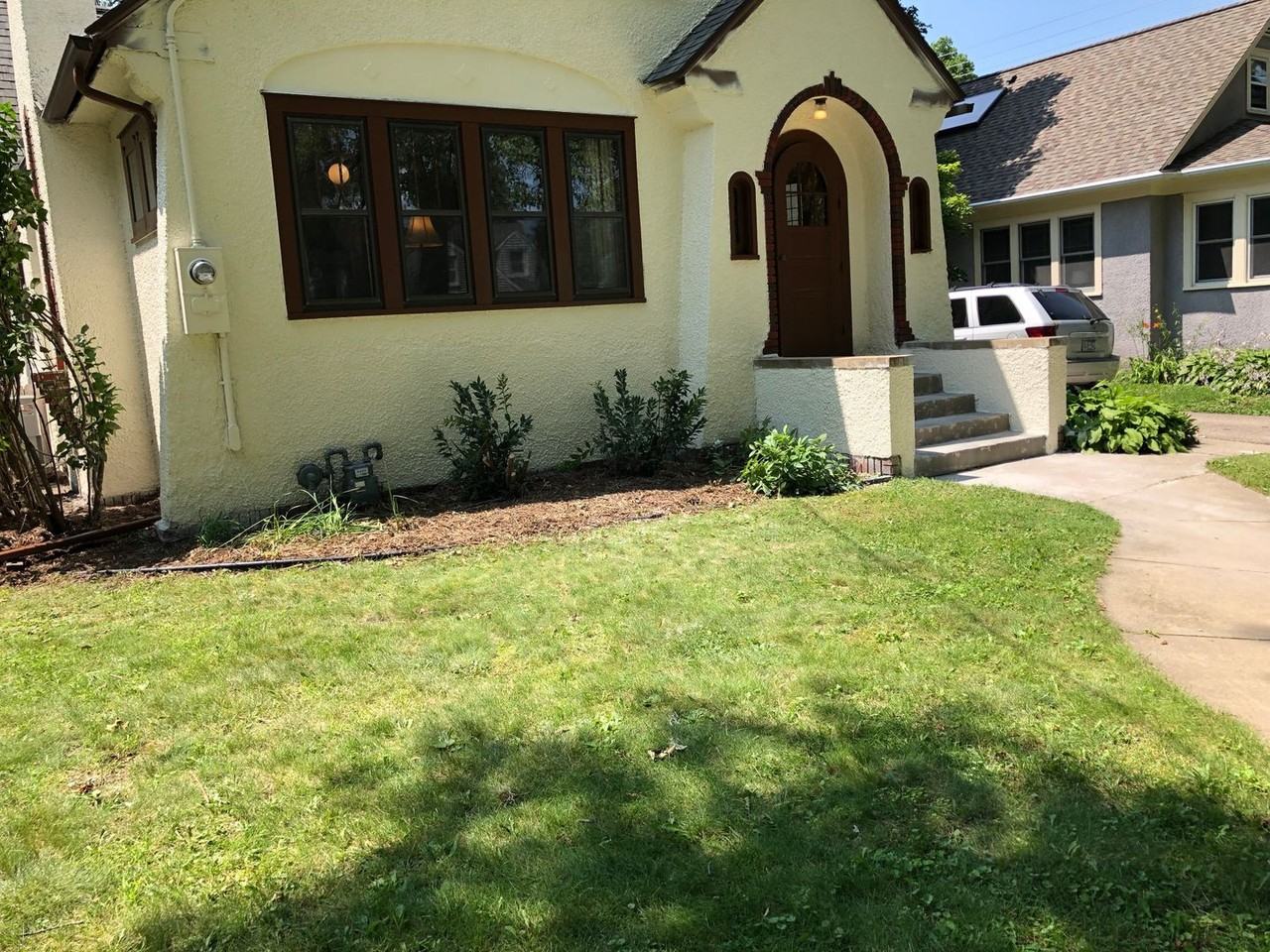 109 12th Ave Nw - Photo 2 of 21