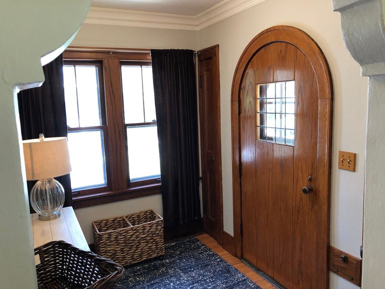 109 12th Ave Nw - Photo 3 of 21