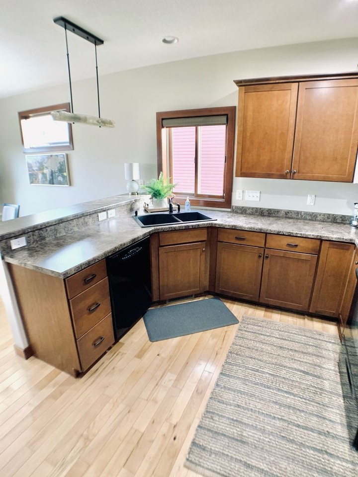 430 51st Ave Nw - Photo 2 of 31