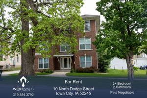 featured image of 10 N Dodge St