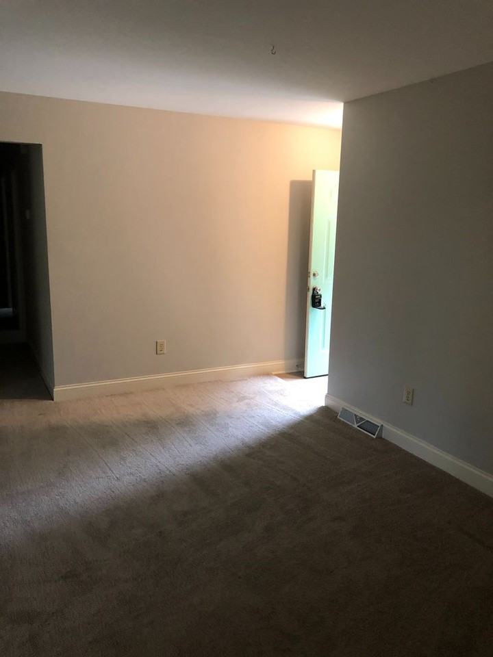 120 Valley Forge Dr - Photo 7 of 16