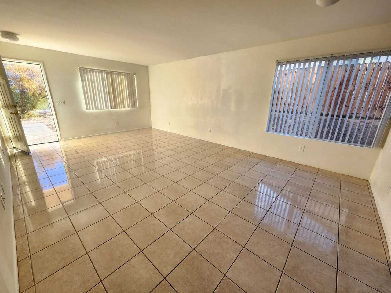 71512 Sunflower Dr - Photo 2 of 17