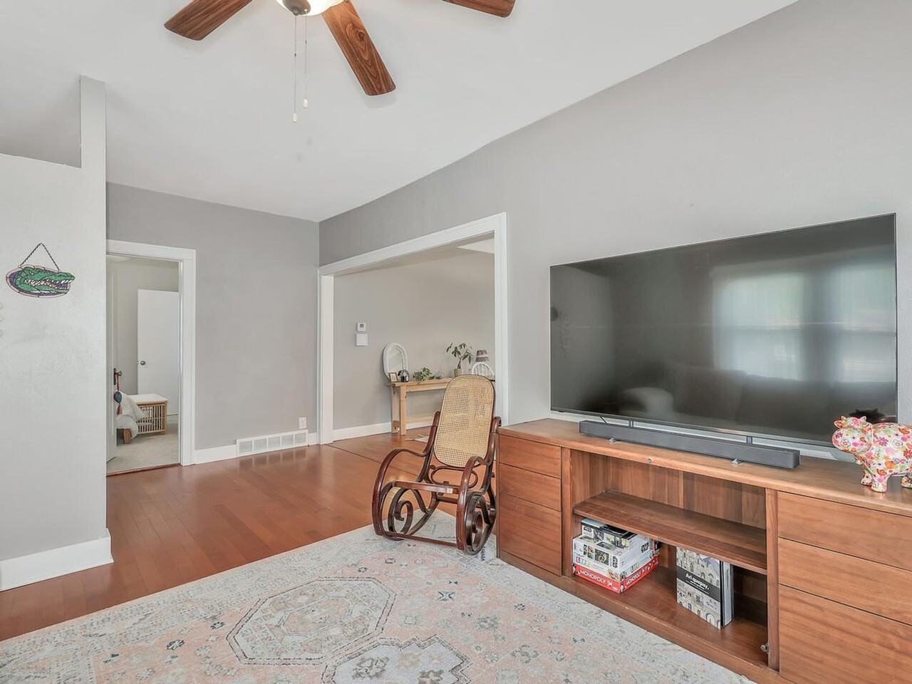 1314 N Woodrow Ave - Photo 2 of 39