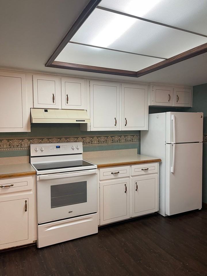 1846 Coco Palm Dr - Photo 3 of 21